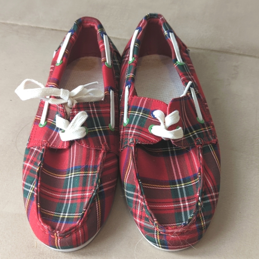 Plaid Red and Green Women's Loafers